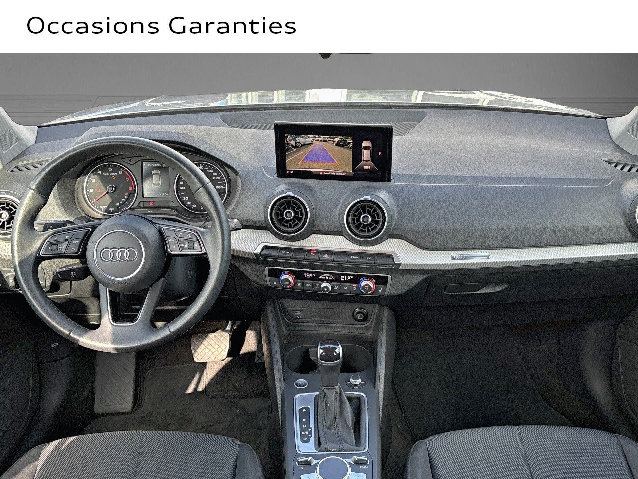 Voitures occasions Audi Q2 Design Lens