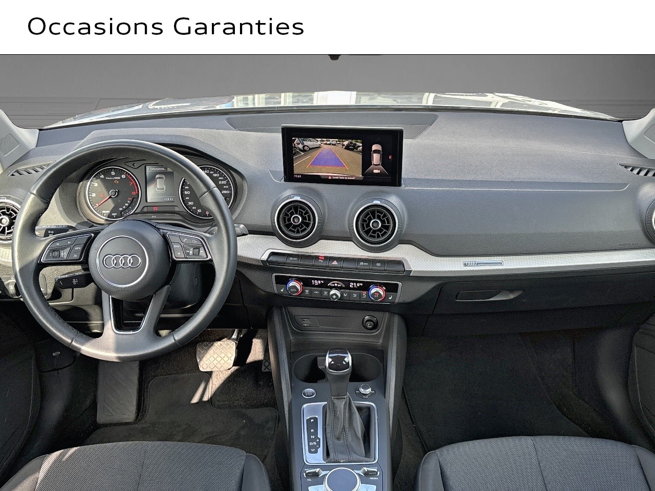 Voitures occasions Audi Q2 Design Lens