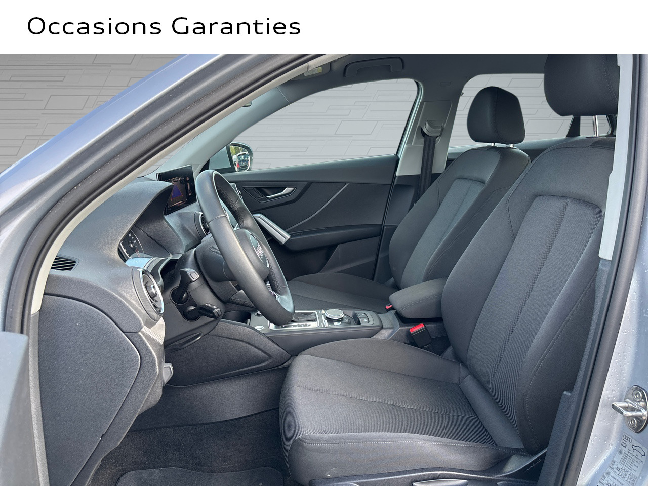 Voitures occasions Audi Q2 Design Lens