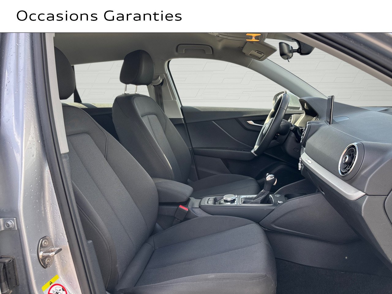 Voitures occasions Audi Q2 Design Lens