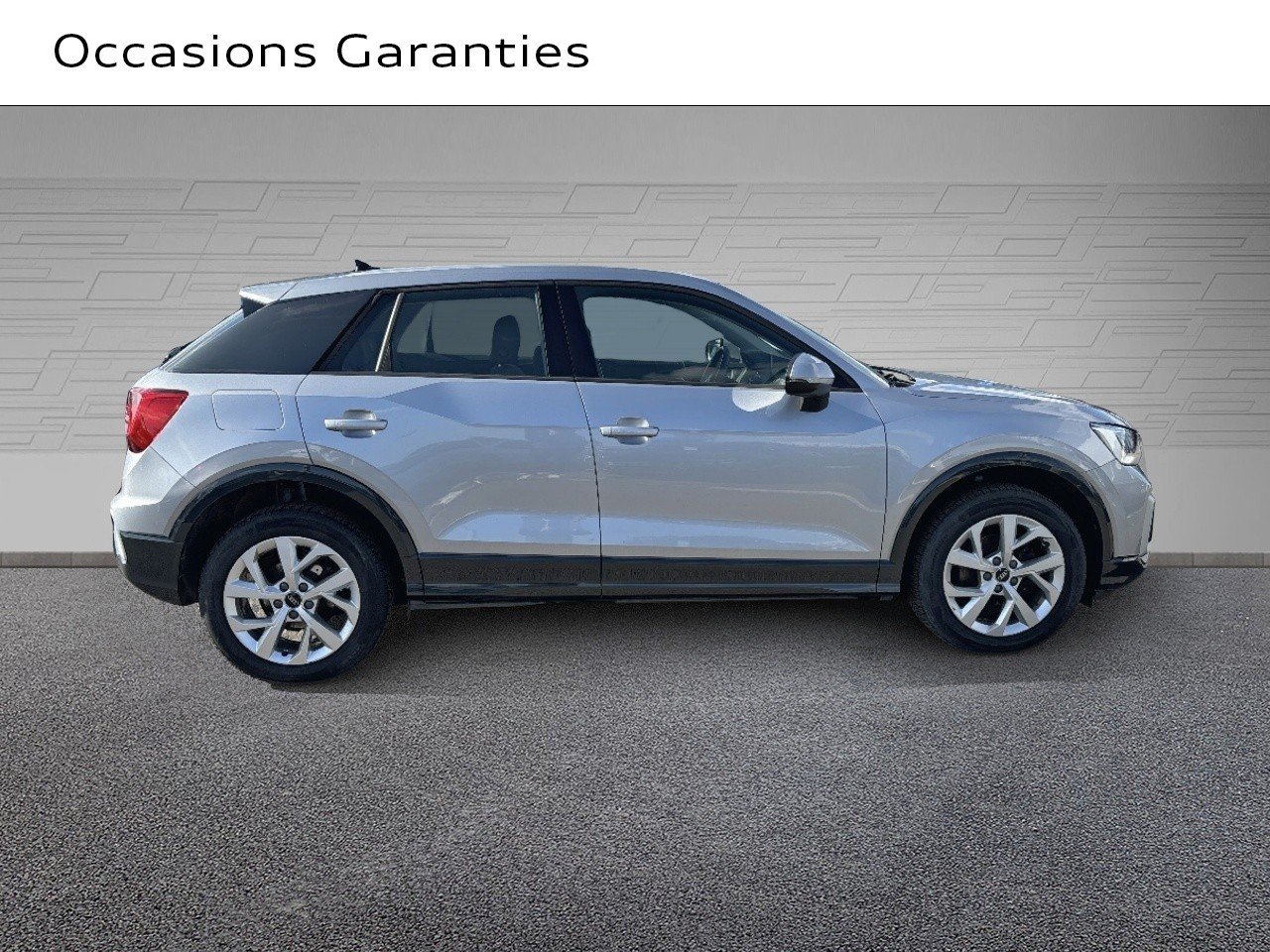 Voitures occasions Audi Q2 Design Lens