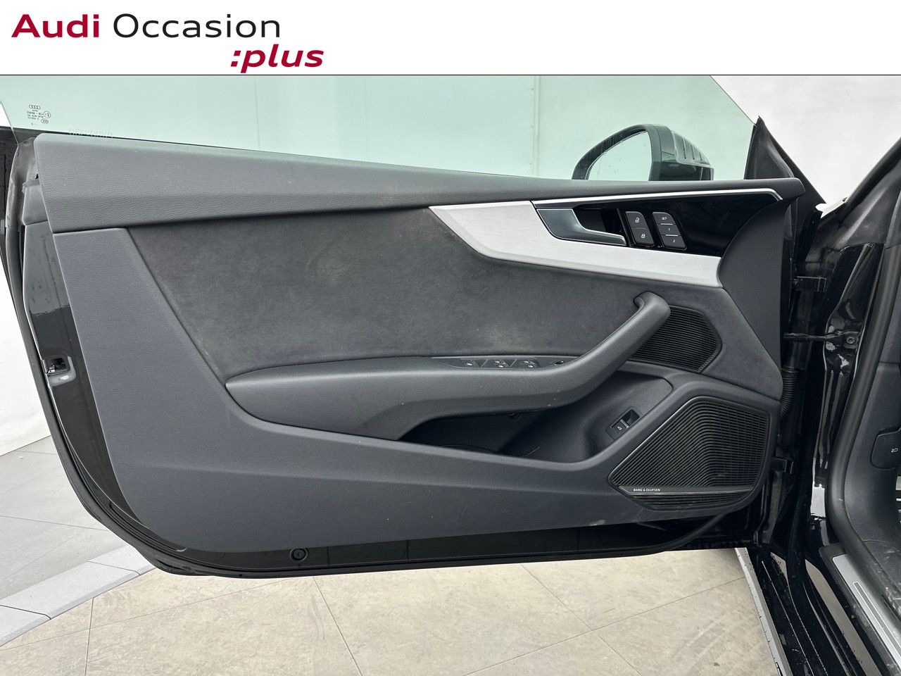 Voitures occasions Audi A5 Cabriolet S line Vélizy-Villacoublay