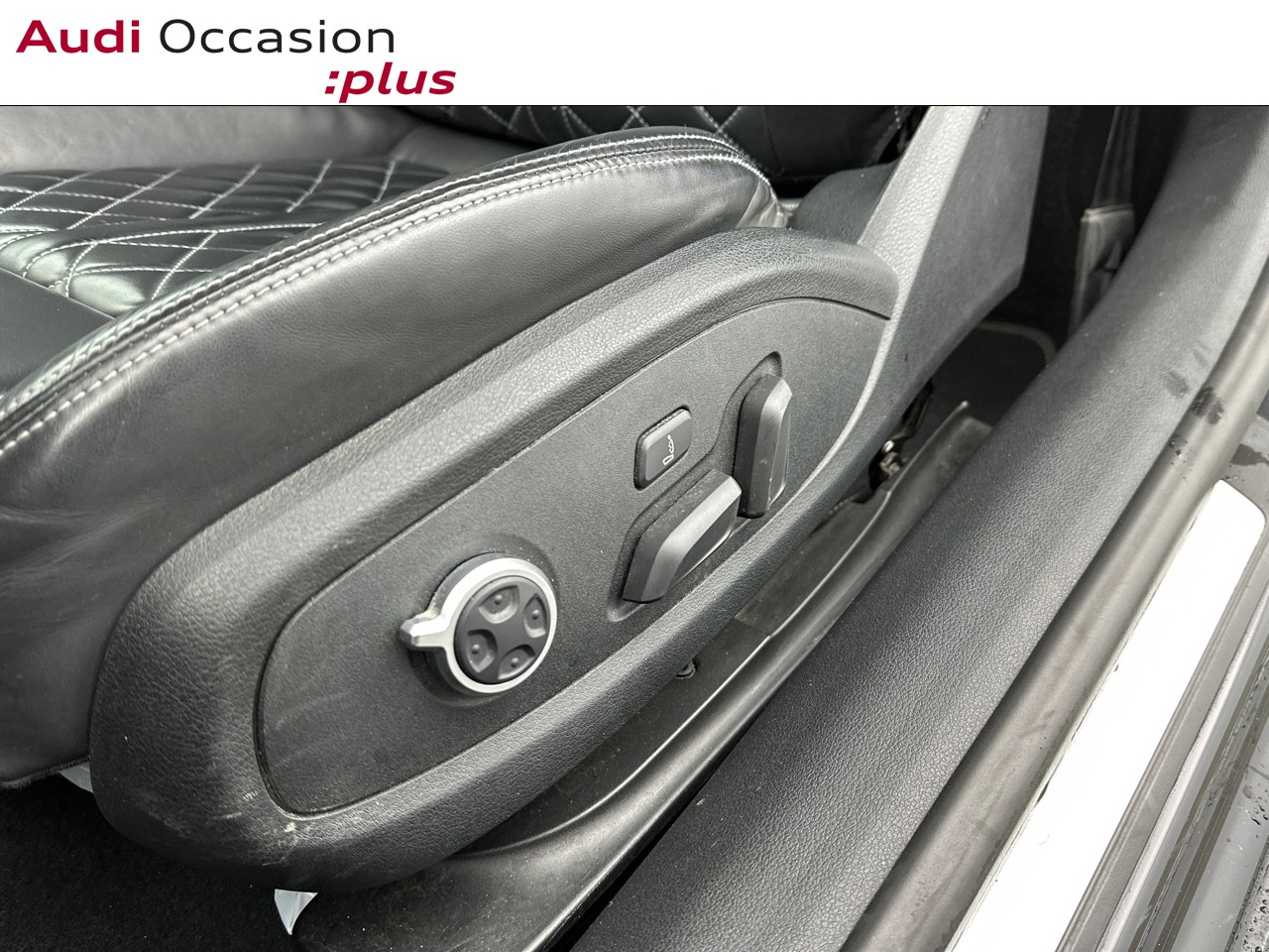 Voitures occasions Audi A5 Cabriolet S line Vélizy-Villacoublay