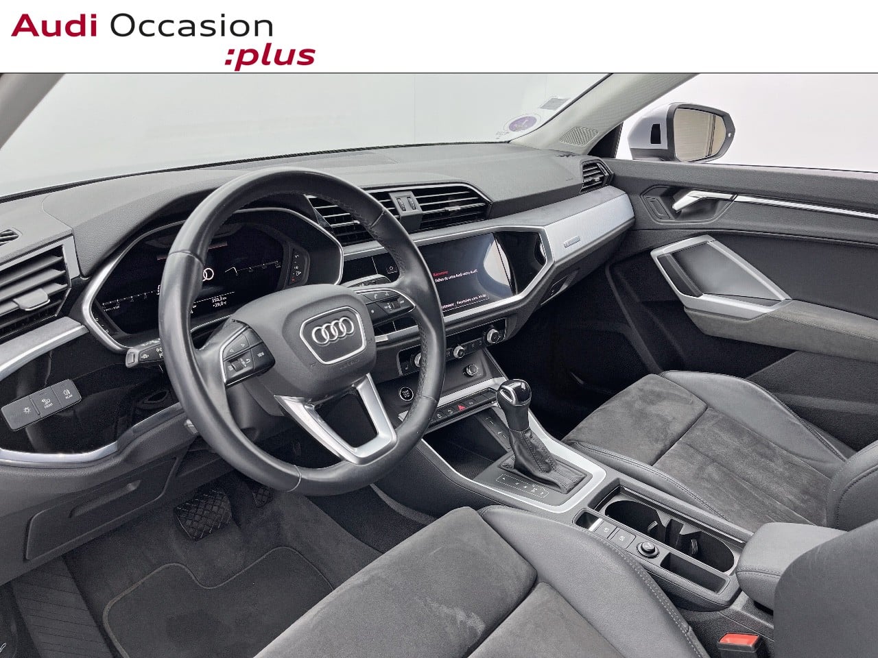 Voitures occasions Audi Q3 Design Luxe Orvault