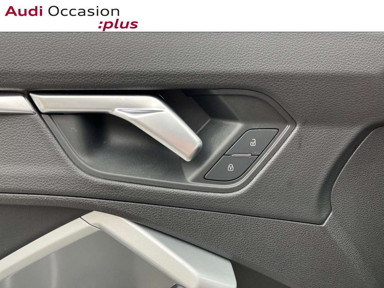 Voitures occasions Audi Q3 Design Luxe Orvault