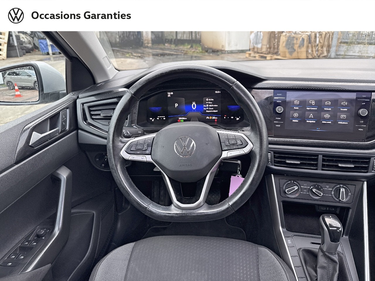 Voitures occasions VOLKSWAGEN POLO Life Villemomble