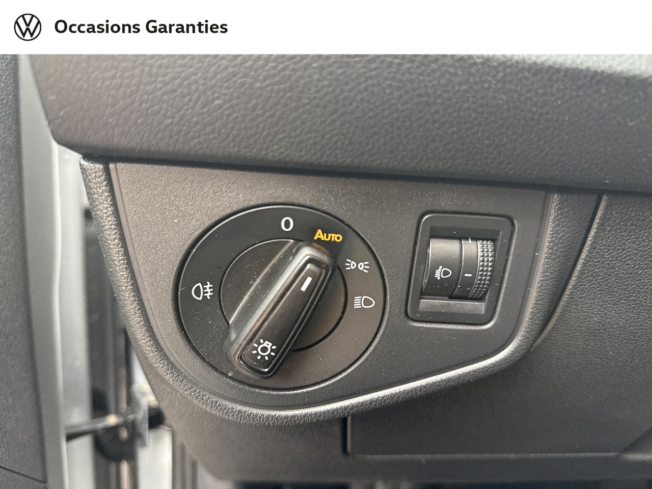 Voitures occasions VOLKSWAGEN POLO Life Villemomble