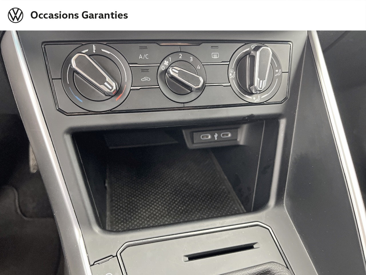 Voitures occasions VOLKSWAGEN POLO Life Orvault