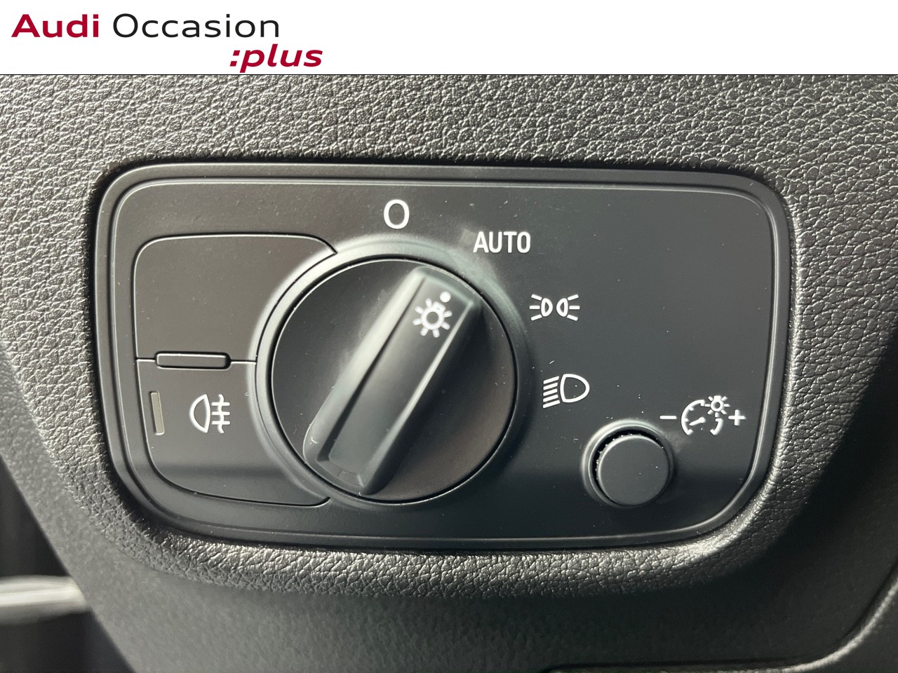 Voitures occasions Audi Q2 Design Rezé