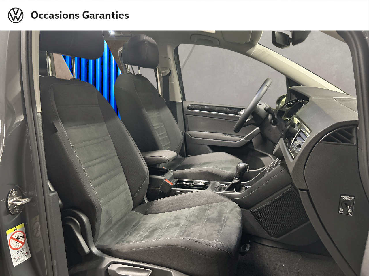 Voitures occasions VOLKSWAGEN Golf SW R-Line Paris