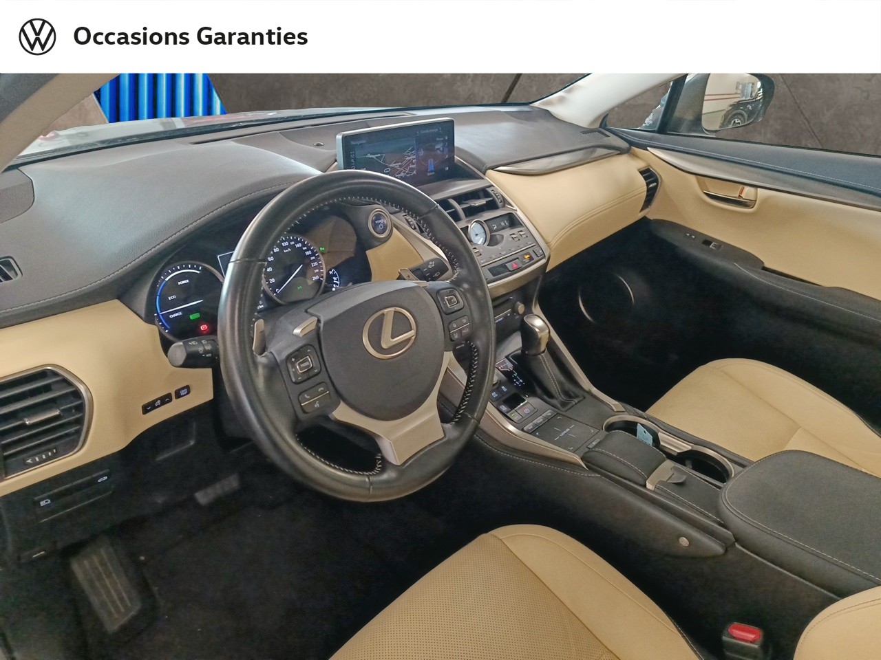 Voitures occasions LEXUS NX Luxe Laxou