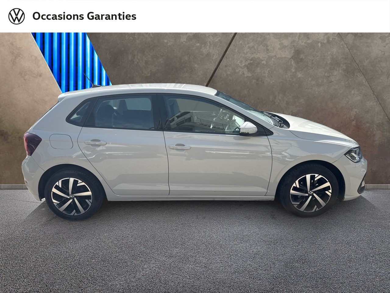 Voitures occasions VOLKSWAGEN POLO Life Villemomble