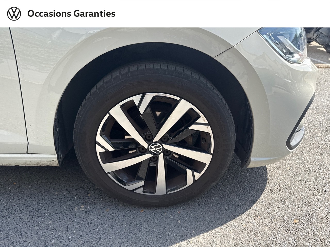 Voitures occasions VOLKSWAGEN POLO Life Villemomble