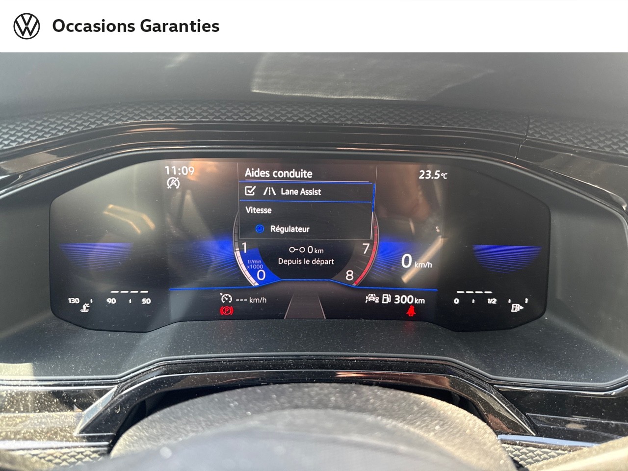 Voitures occasions VOLKSWAGEN POLO Life Villemomble
