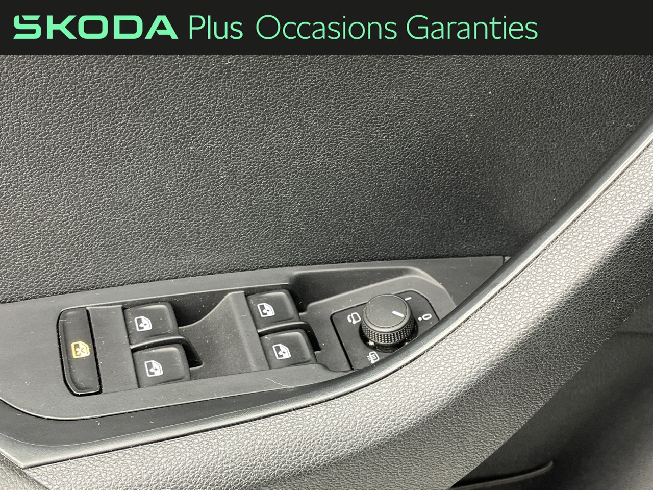 Voitures occasions ŠKODA KAROQ Ambition Orvault