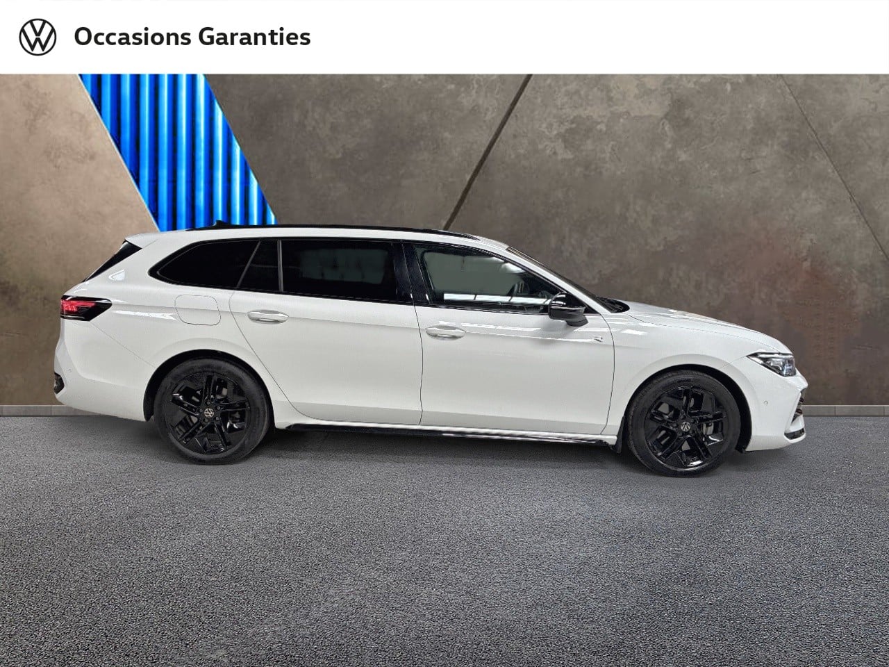 Voitures occasions VOLKSWAGEN Passat SW R-Line Clermont-Ferrand