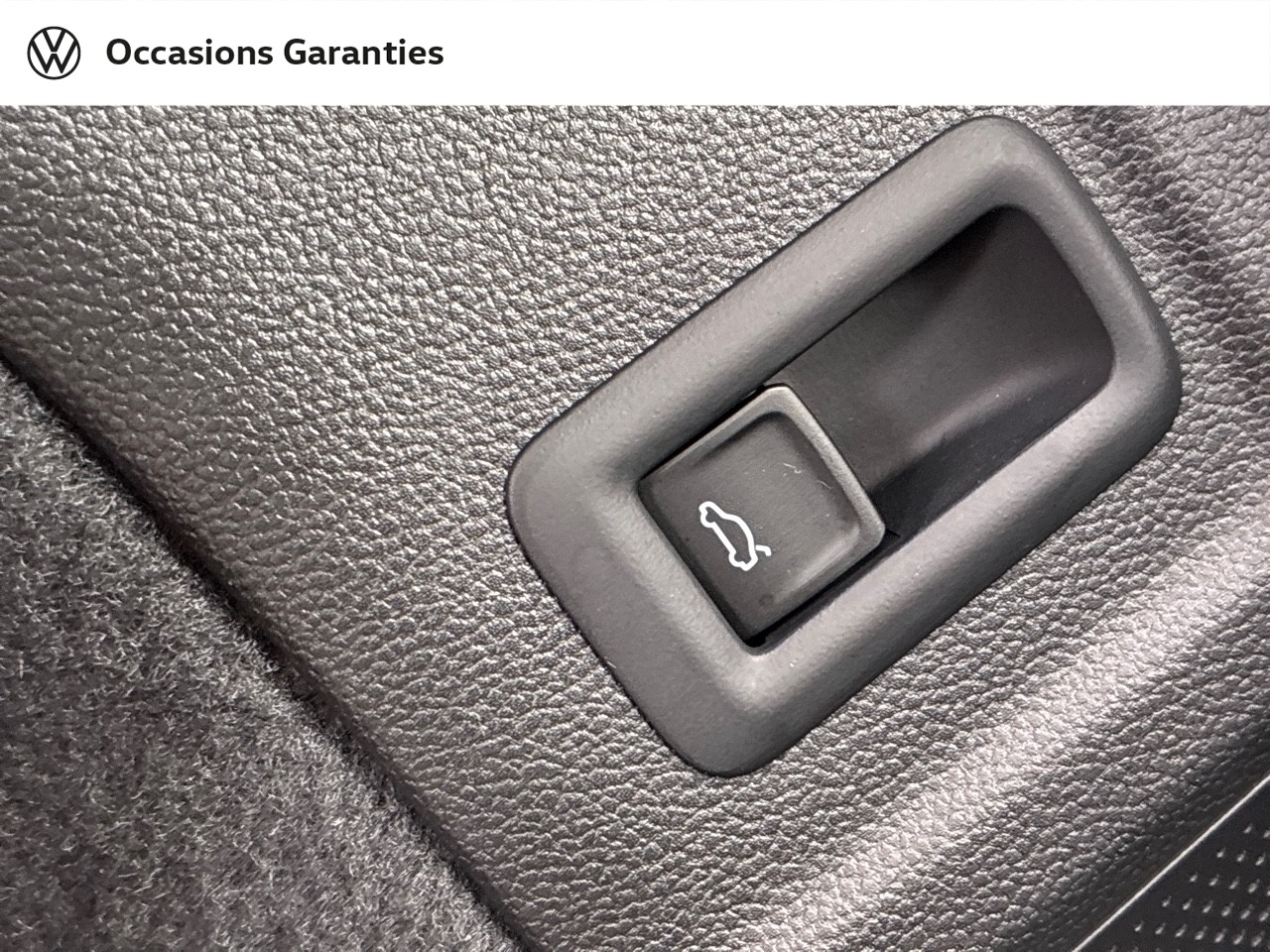 Voitures occasions VOLKSWAGEN Passat SW R-Line Clermont-Ferrand