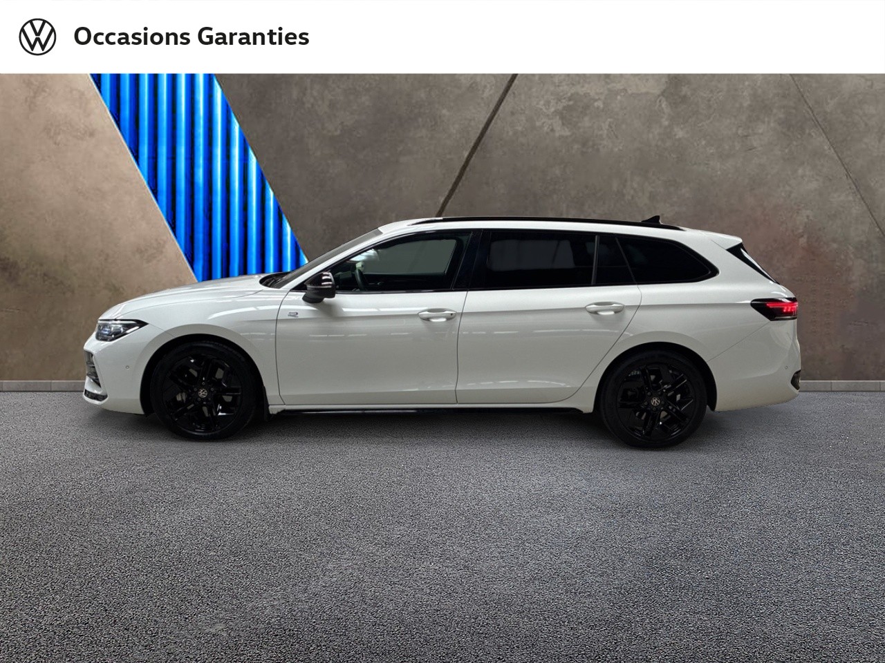 Voitures occasions VOLKSWAGEN Passat SW R-Line Clermont-Ferrand