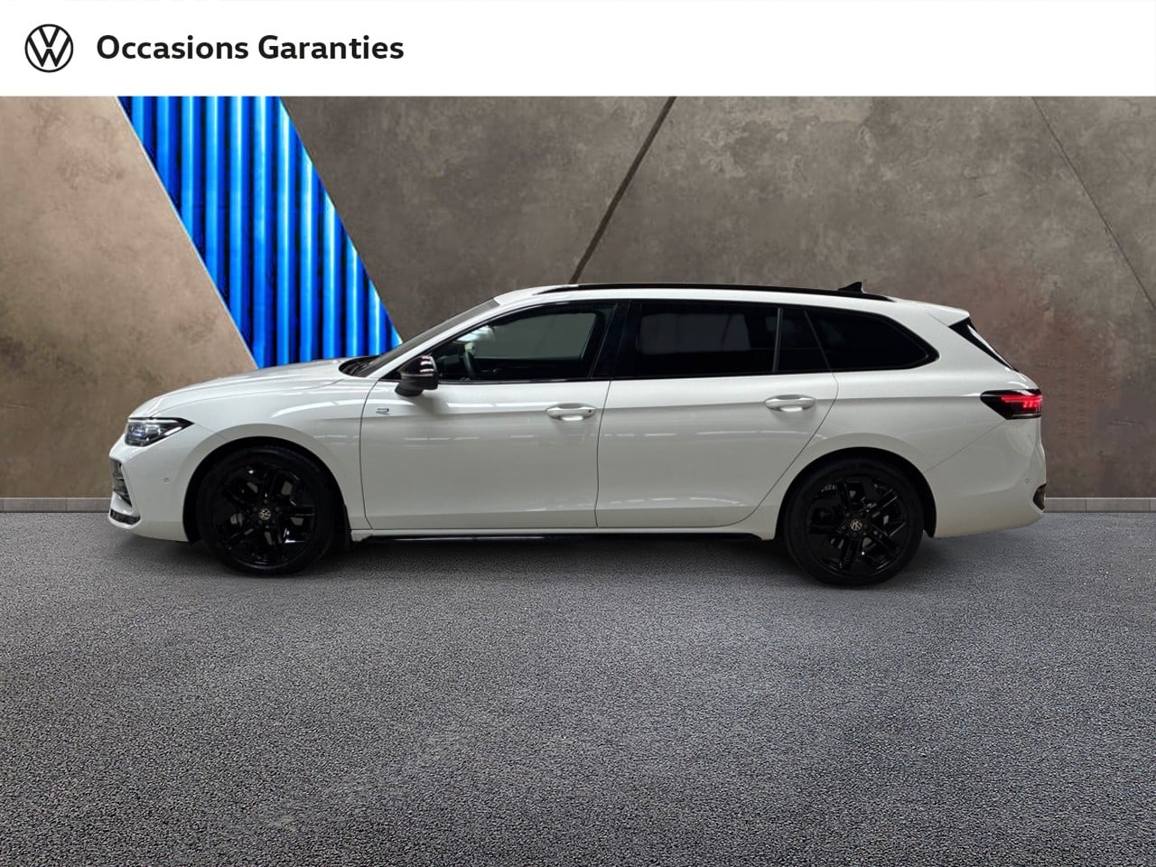 Voitures occasions VOLKSWAGEN Passat SW R-Line Clermont-Ferrand