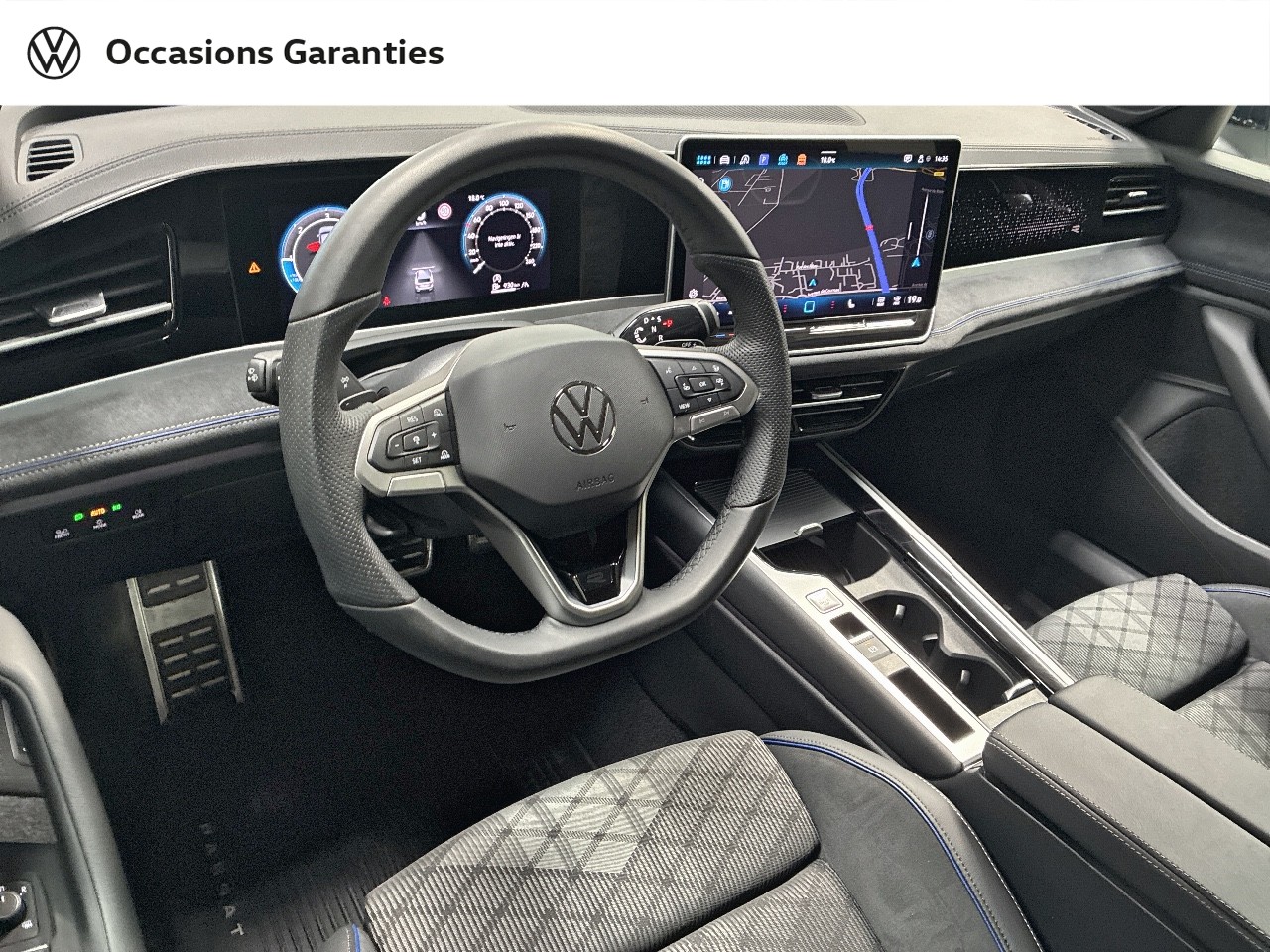 Voitures occasions VOLKSWAGEN Passat SW R-Line Clermont-Ferrand