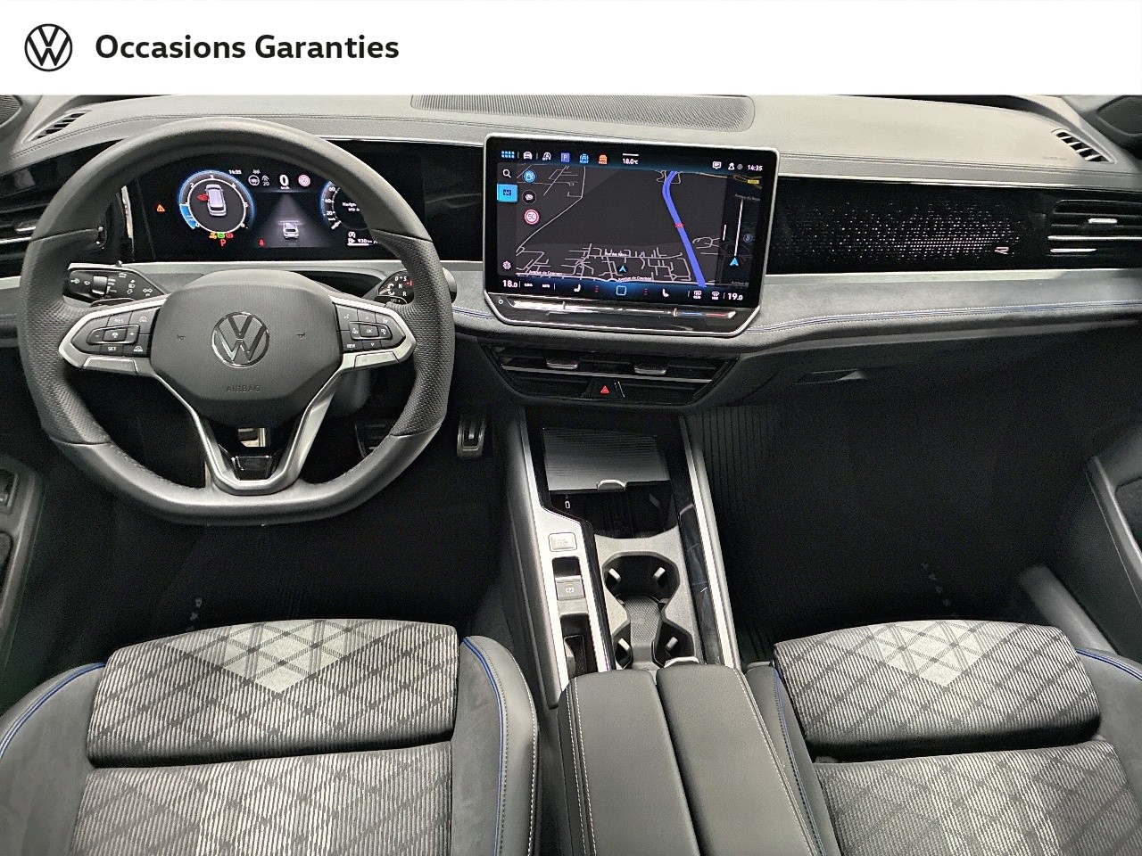 Voitures occasions VOLKSWAGEN Passat SW R-Line Clermont-Ferrand