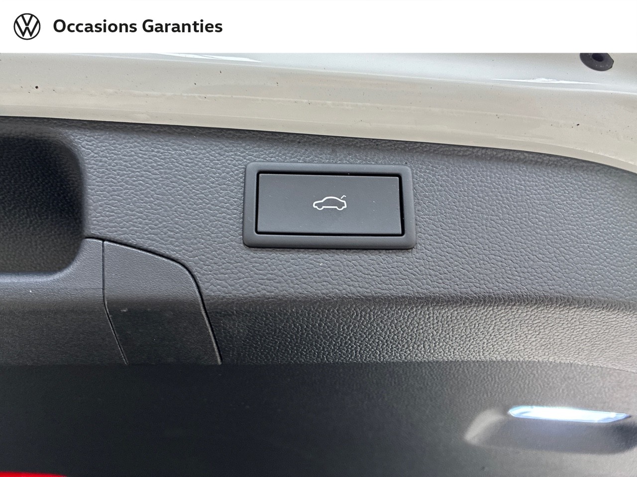 Voitures occasions VOLKSWAGEN Passat SW R-Line Clermont-Ferrand