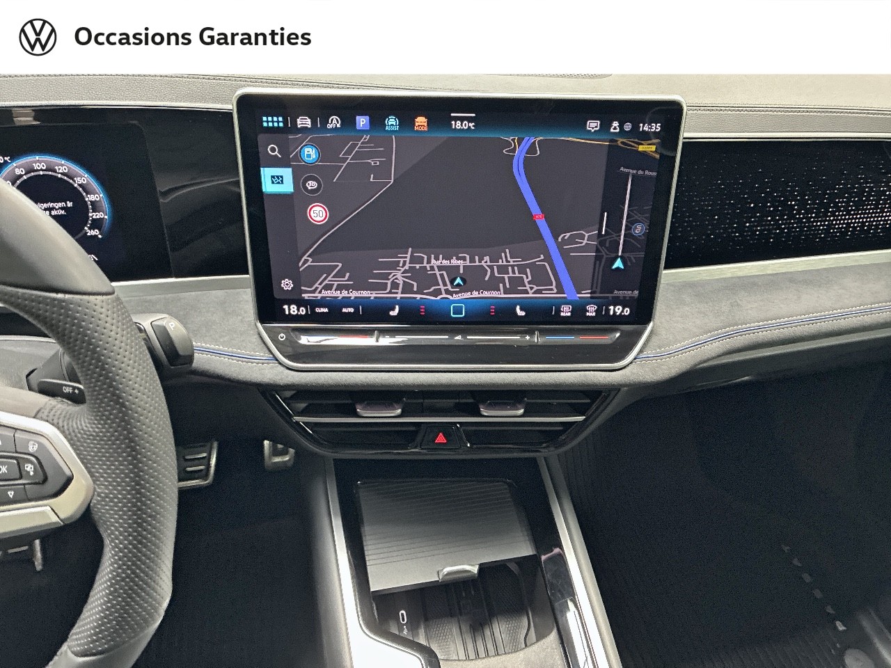 Voitures occasions VOLKSWAGEN Passat SW R-Line Clermont-Ferrand