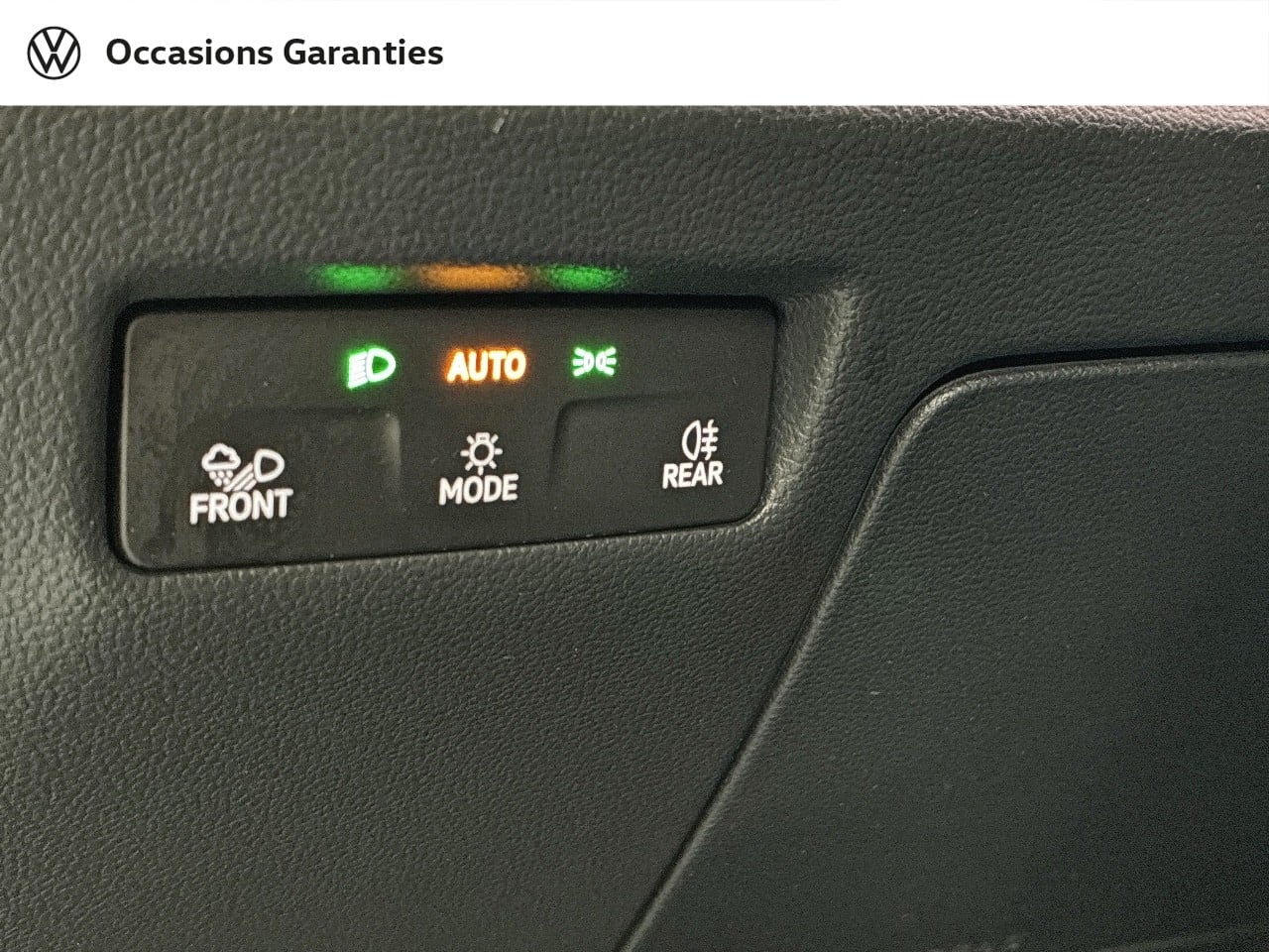 Voitures occasions VOLKSWAGEN Passat SW R-Line Clermont-Ferrand