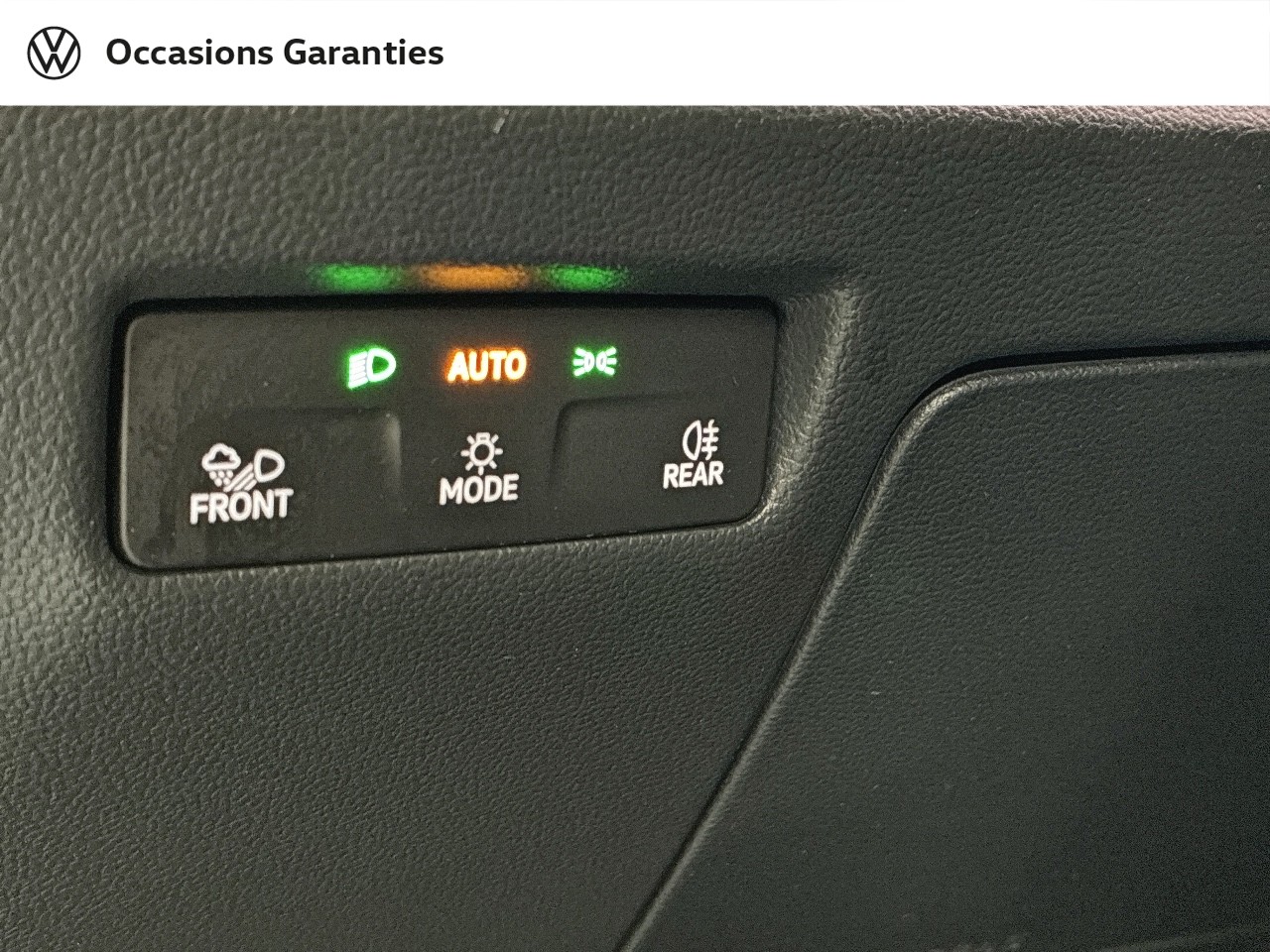 Voitures occasions VOLKSWAGEN Passat SW R-Line Clermont-Ferrand