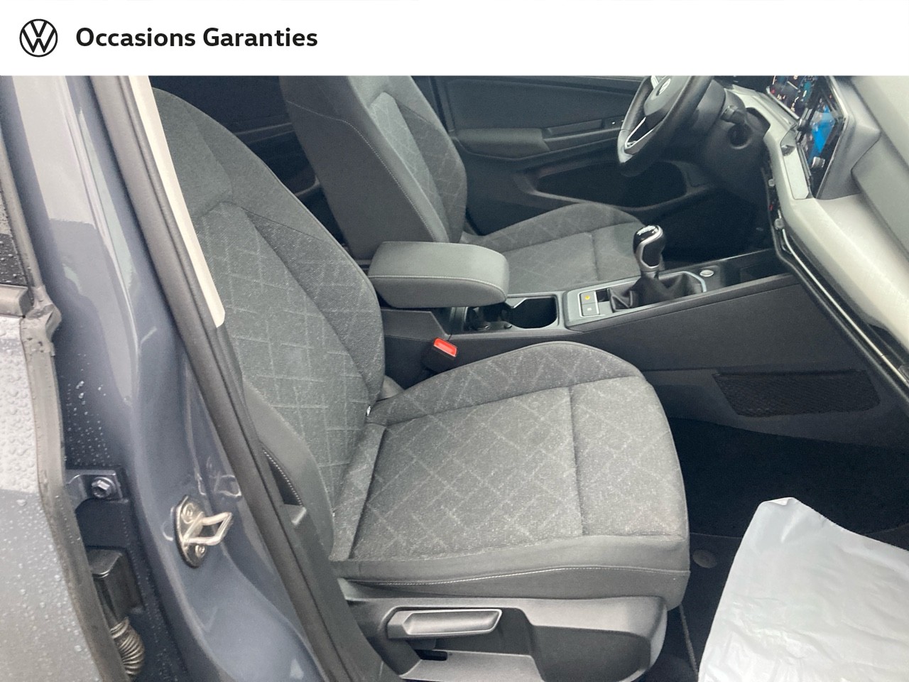 Voitures occasions VOLKSWAGEN GOLF Life 1st Rivery