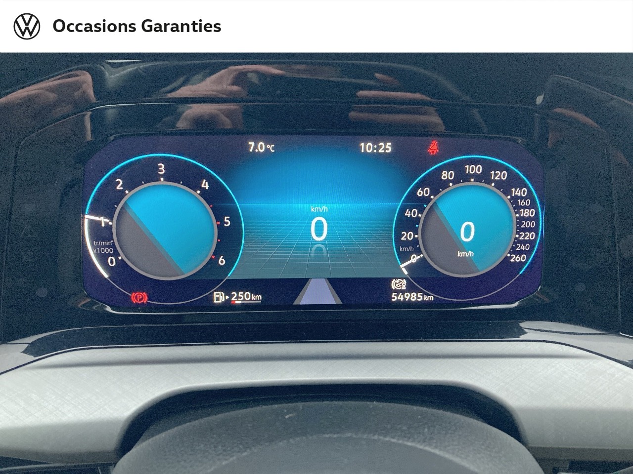 Voitures occasions VOLKSWAGEN GOLF Life 1st Rivery