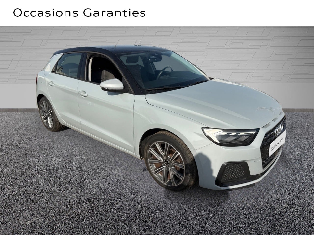 Voitures occasions Audi A1 Sportback Base Lens