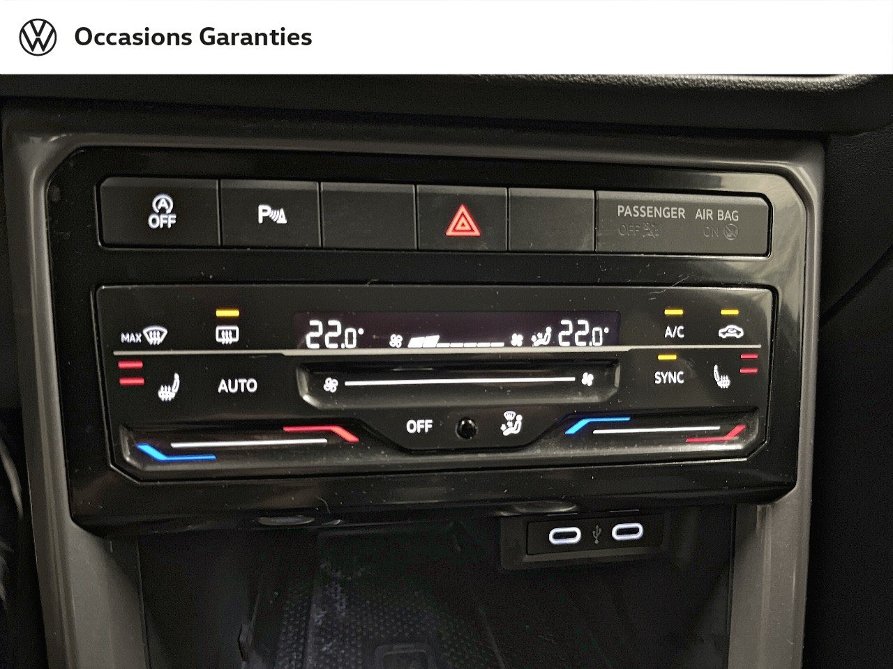 Voitures occasions VOLKSWAGEN T-CROSS Carat Paris