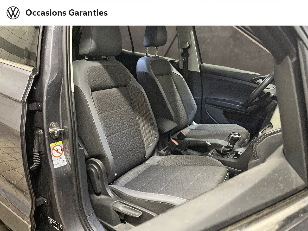 Voitures occasions VOLKSWAGEN T-CROSS Carat Paris