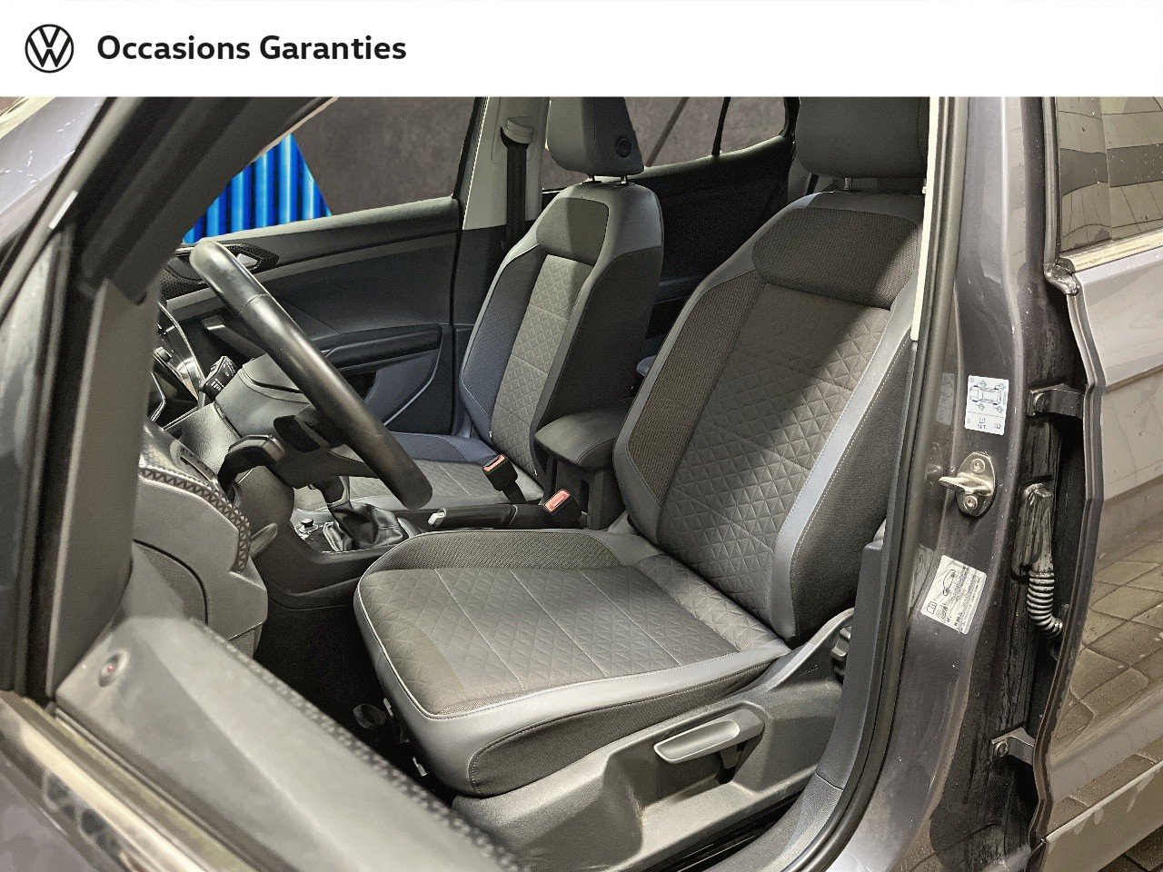 Voitures occasions VOLKSWAGEN T-CROSS Carat Paris
