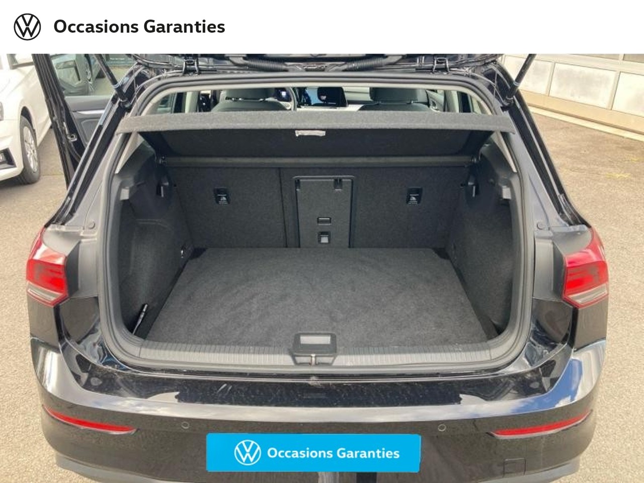 Voitures occasions VOLKSWAGEN GOLF Life Villeneuve-d'Ascq