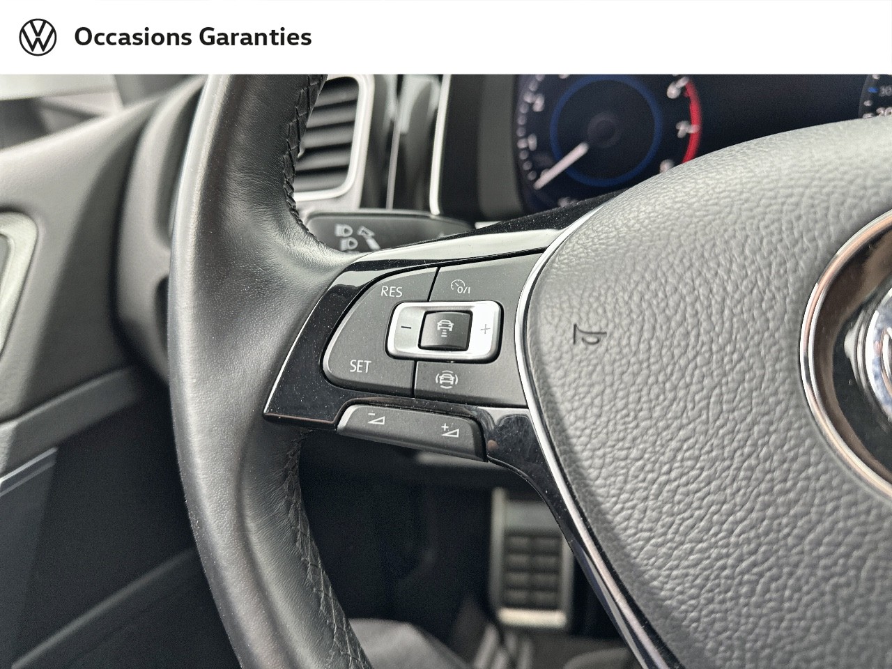 Voitures occasions VOLKSWAGEN GOLF Connect Villemomble