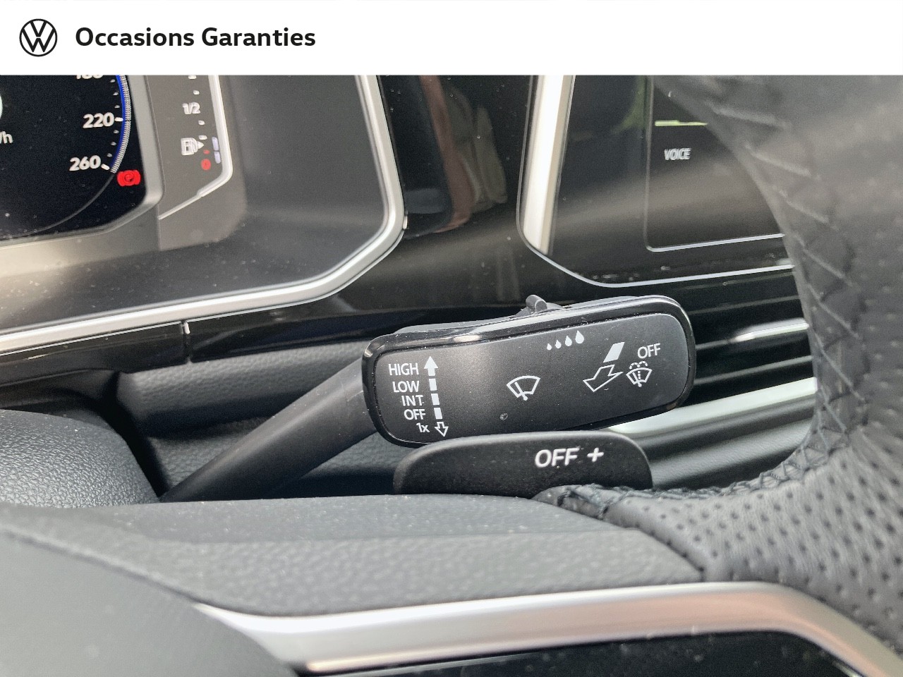 Voitures occasions VOLKSWAGEN T-Roc Cabriolet R-Line Villeneuve-d'Ascq