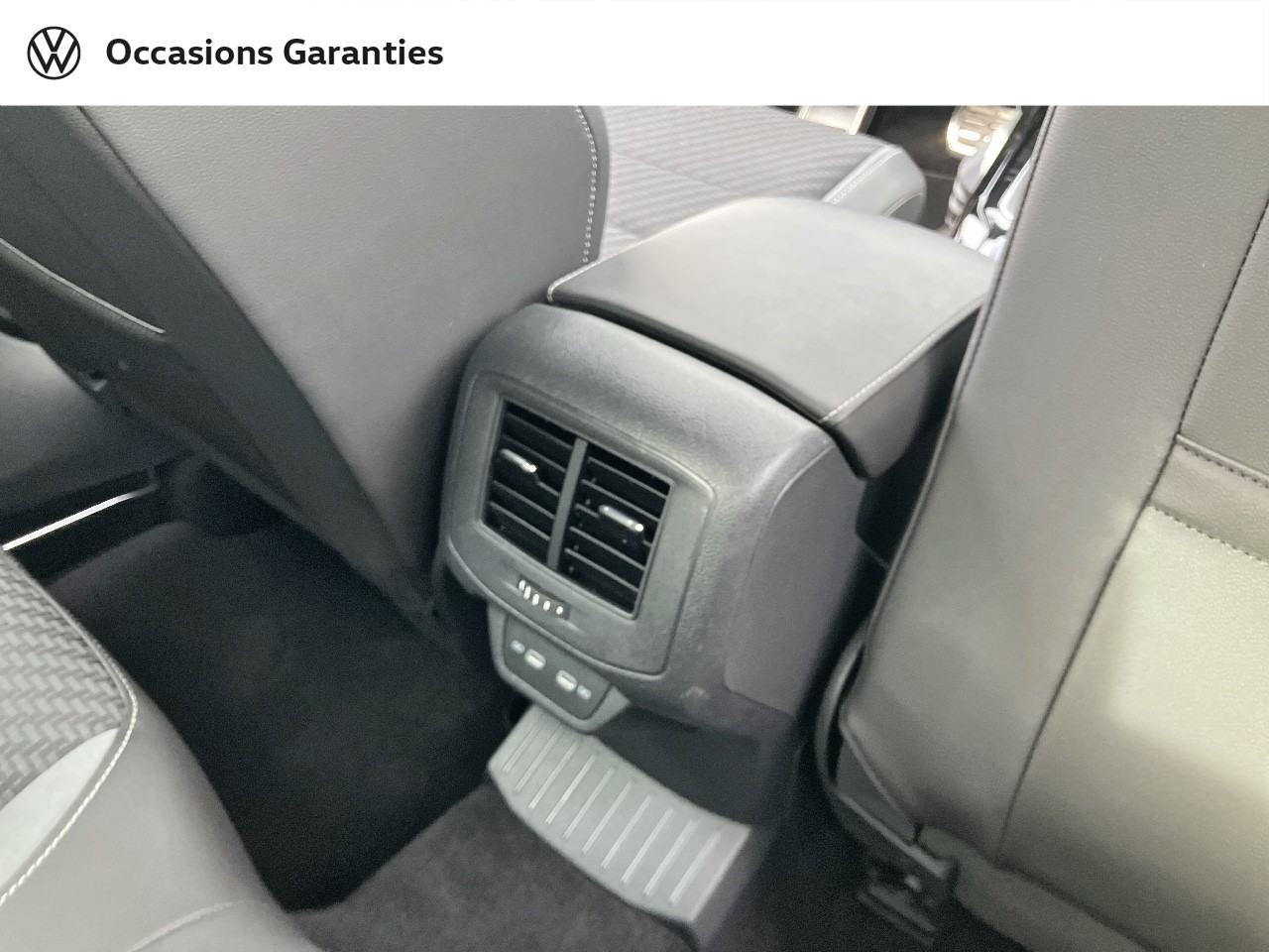 Voitures occasions VOLKSWAGEN T-Roc Cabriolet R-Line Villeneuve-d'Ascq