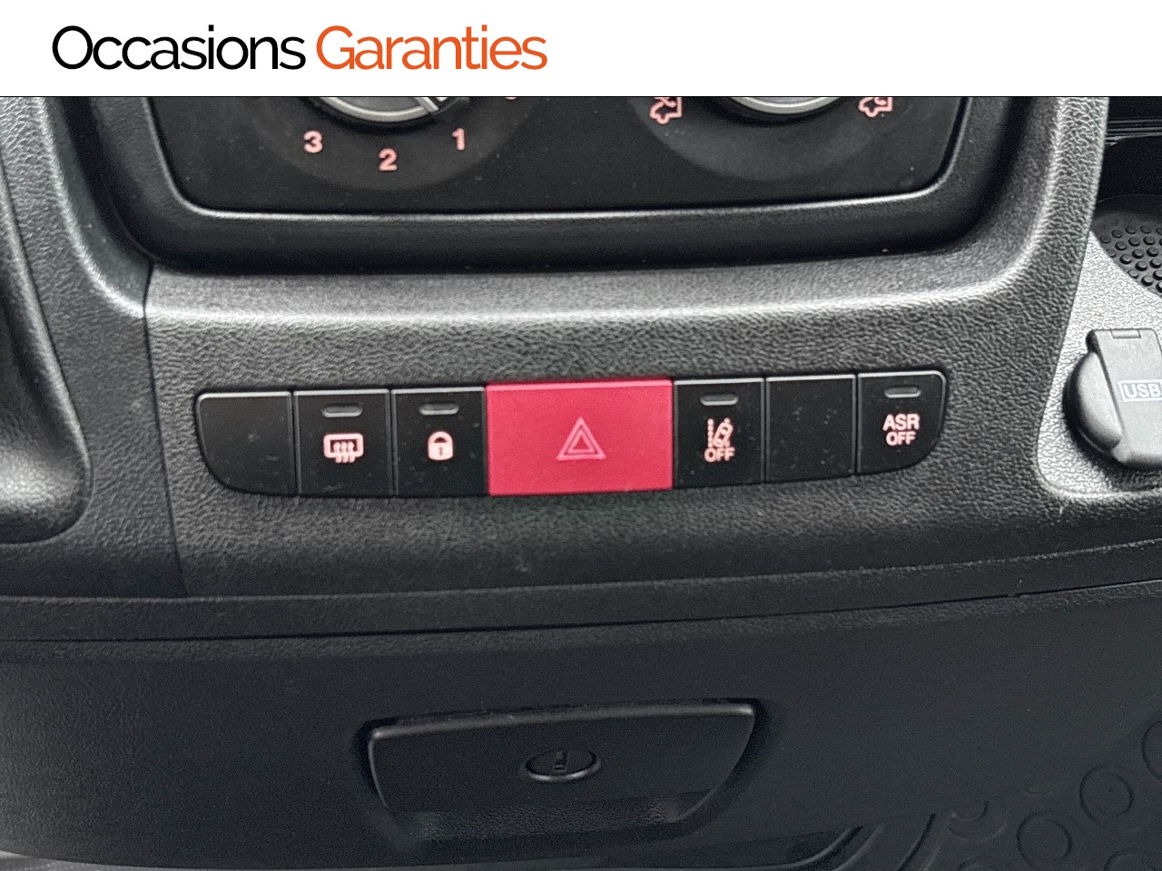 Voitures occasions PEUGEOT Boxer Fg Asphalt Sarreguemines