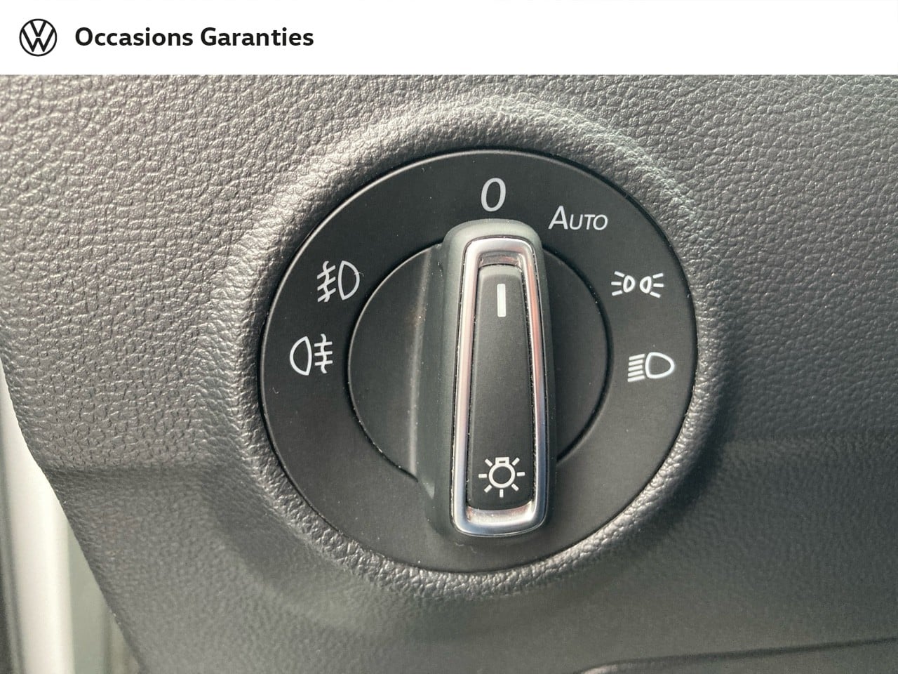 Voitures occasions VOLKSWAGEN T-ROC United Abbeville