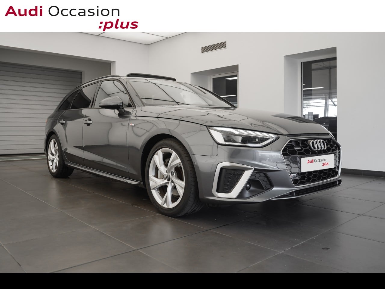 Voitures occasions Audi A4 Avant S line Montigny-le-Bretonneux