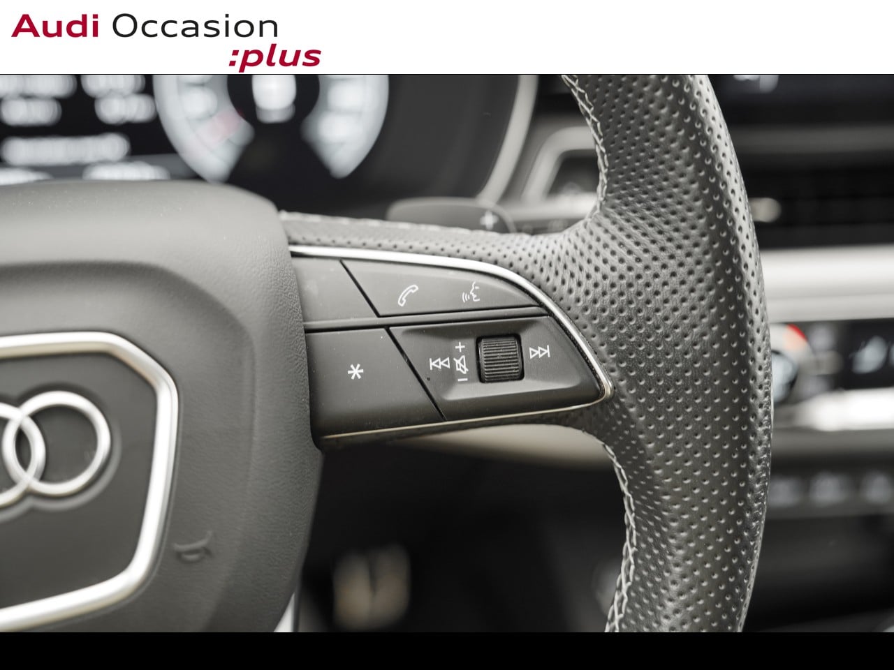 Voitures occasions Audi A4 Avant S line Montigny-le-Bretonneux