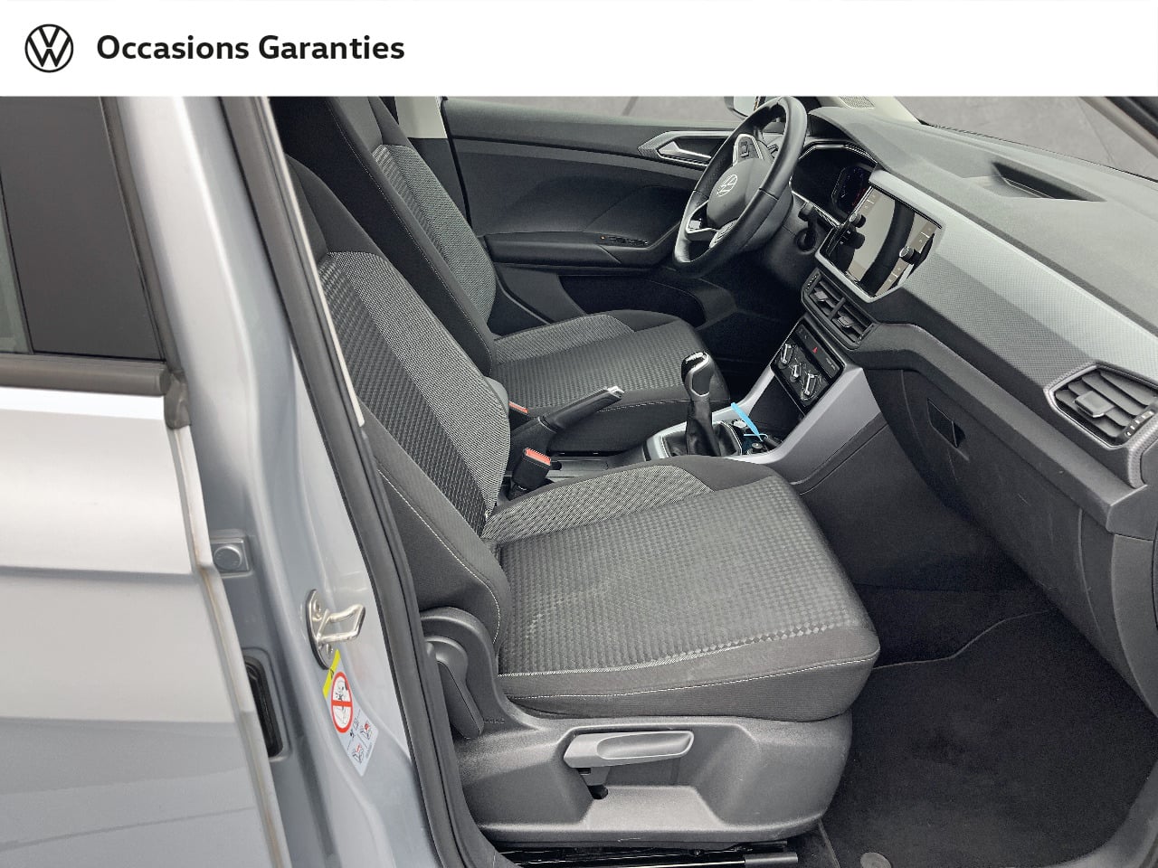 Voitures occasions VOLKSWAGEN T-CROSS Active Rezé