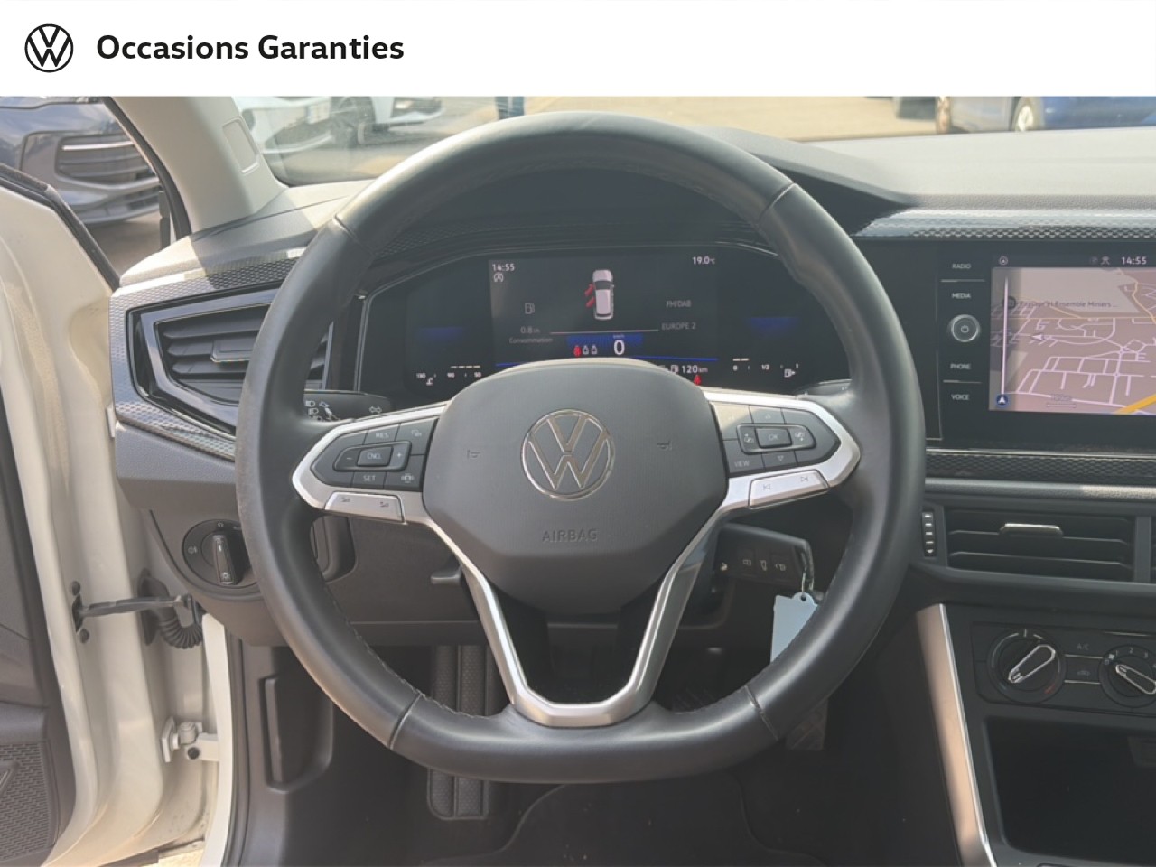 Voitures occasions VOLKSWAGEN POLO Life Business Lens