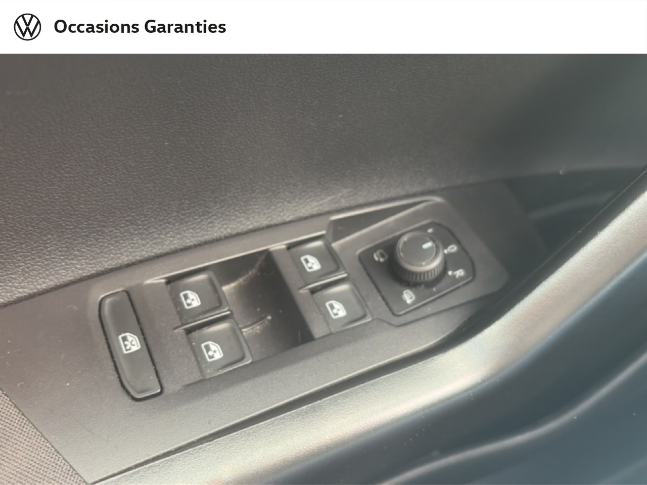 Voitures occasions VOLKSWAGEN POLO Life Business Lens