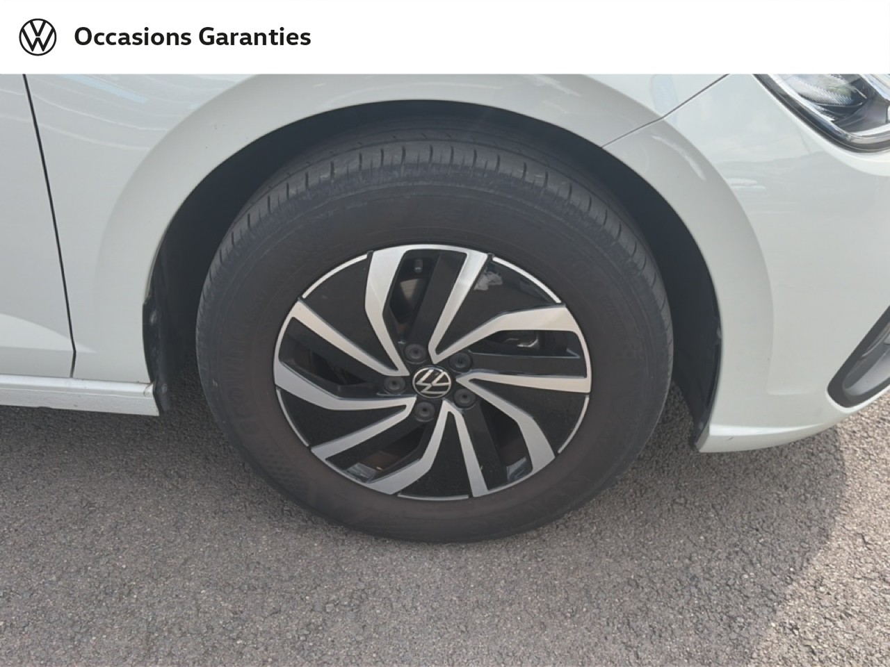 Voitures occasions VOLKSWAGEN POLO Life Business Lens