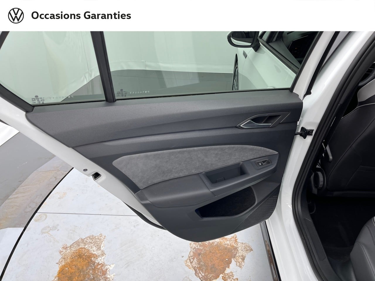 Voitures occasions VOLKSWAGEN GOLF R-Line Orvault