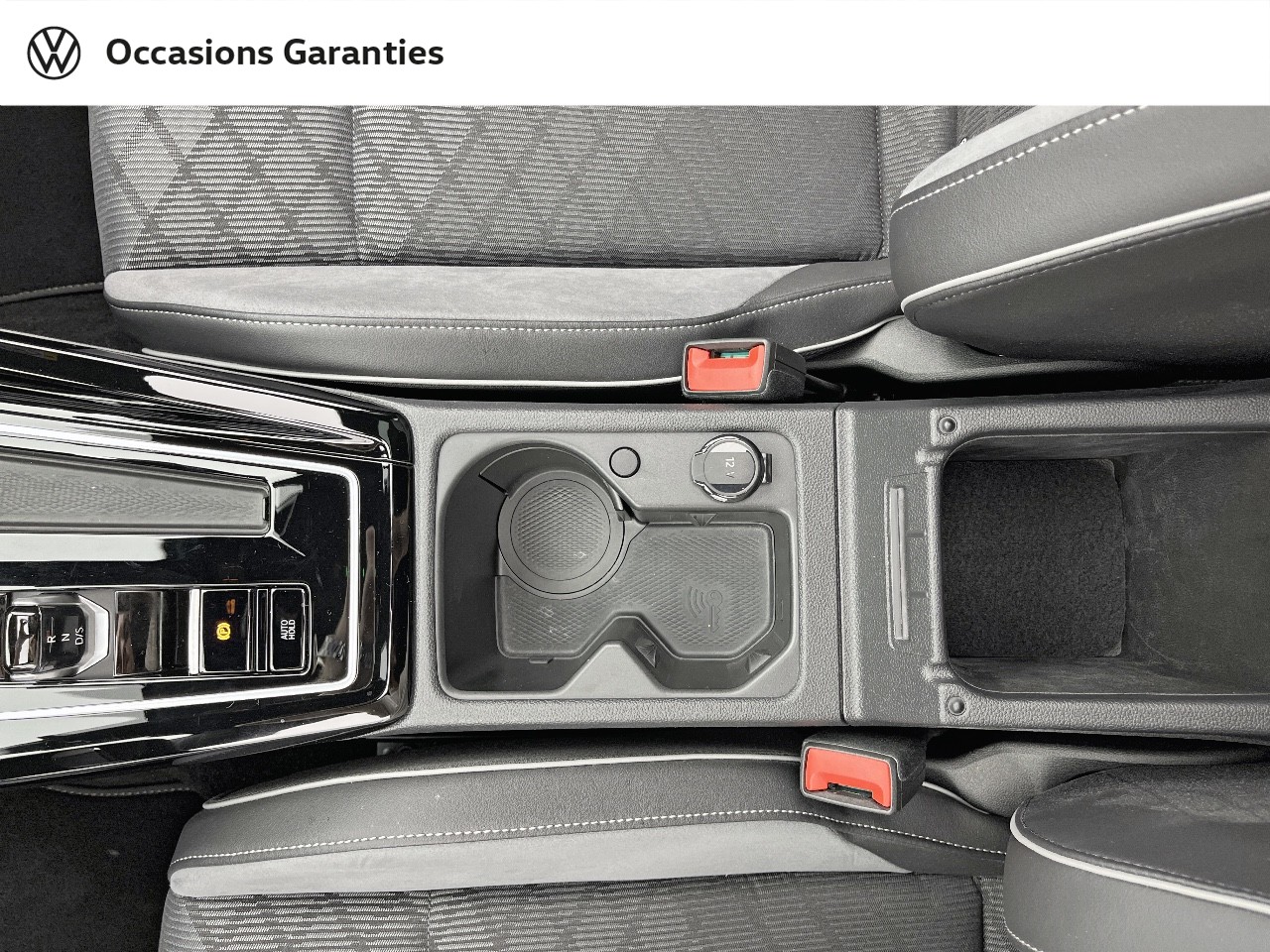 Voitures occasions VOLKSWAGEN GOLF R-Line Orvault