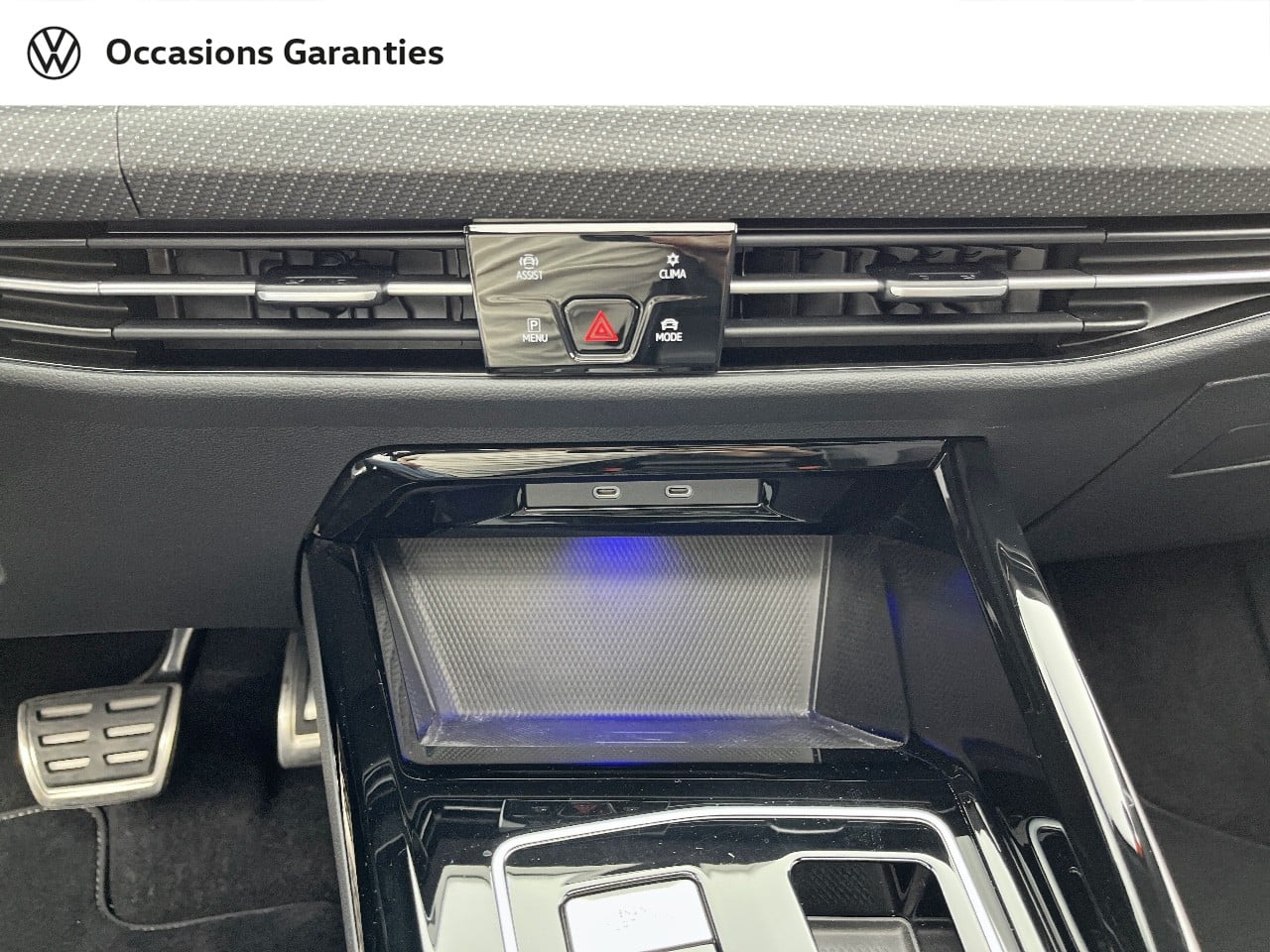 Voitures occasions VOLKSWAGEN GOLF R-Line Orvault
